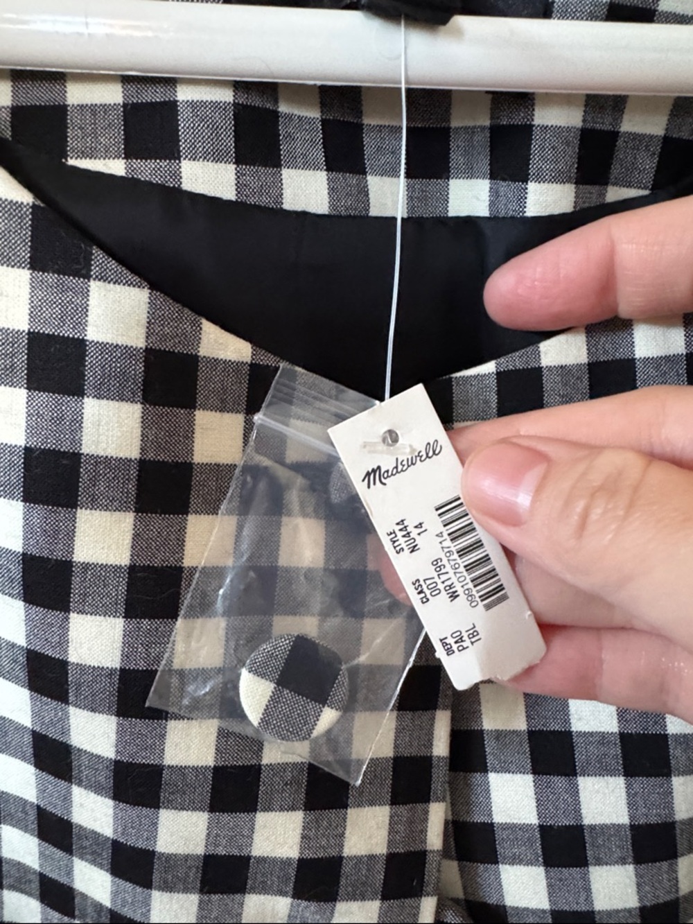 Madewell Black and White Gingham Button Front Sleeveless Top - Picture 3 of 4